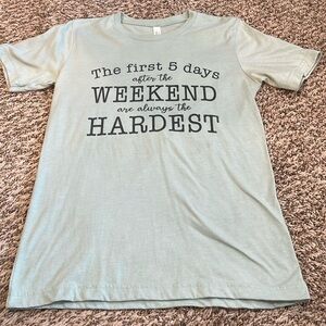 Graphic Tee Size Small EUC